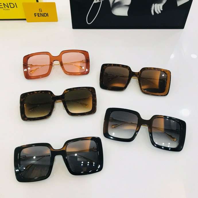 Picture of Fendi Sunglasses _SKUfw55115443fw